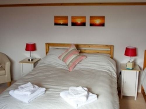 Bed & Breakfast Fourwinds Leisure 13