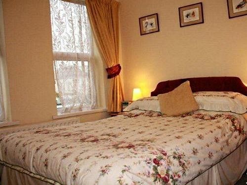 Bed and Breakfast Amberlea Guest House