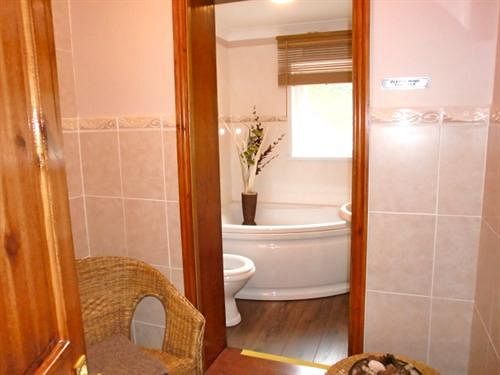 Eden S Rest Bed & Breakfast 12