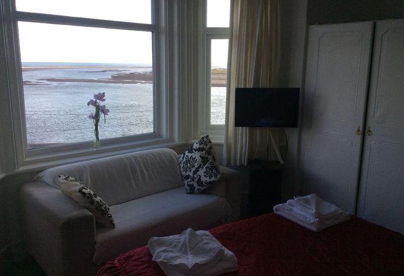 Bed and Breakfast Ash 10