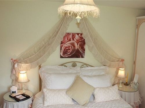 Woodside Bed And Breakfast 2