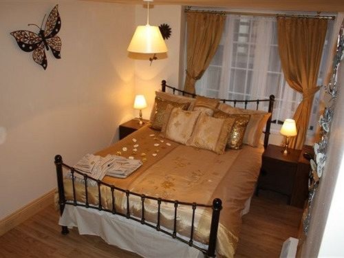 Woodside Bed And Breakfast 5