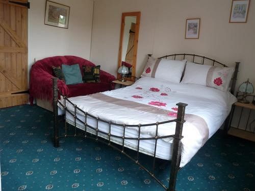 Gilberts End Farm  B&b