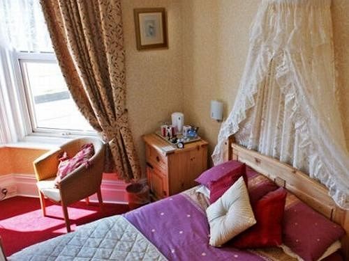 Pension Sherwood Guest House