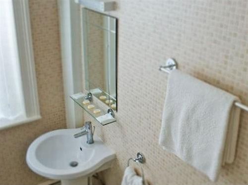 Pension Sherwood Guest House 3