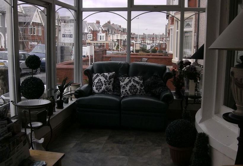 Bed and Breakfast Smart Hotel Guest House 11