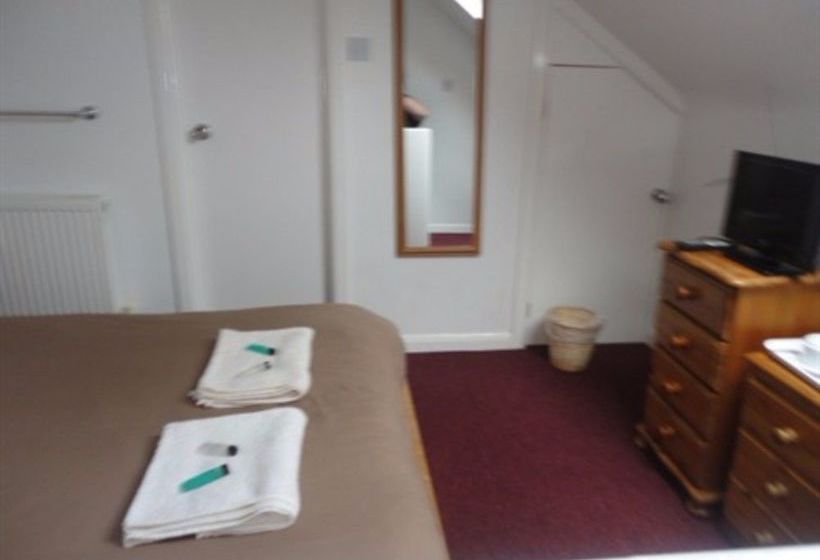 Bed and Breakfast Charlotte Guest House 8