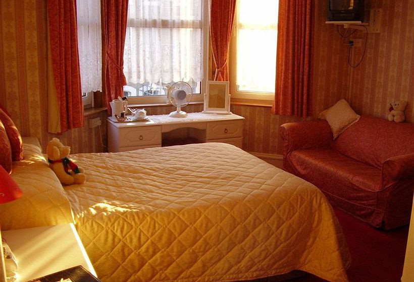 Pension The Moorings Guest House