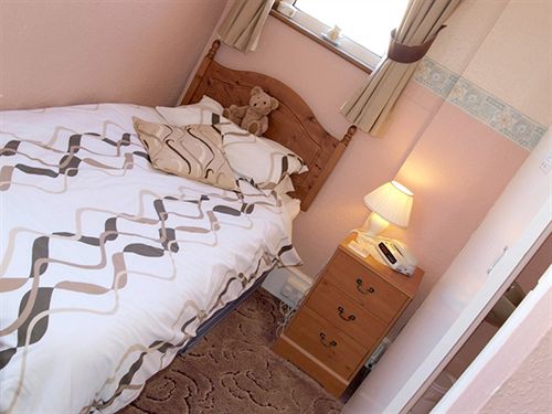 Pension The Moorings Guest House 5