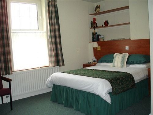 Hotel Denbies Farmhouse Accommodation 1