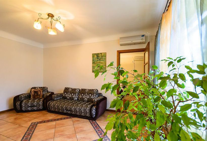 Partner Guest House Baseina 13