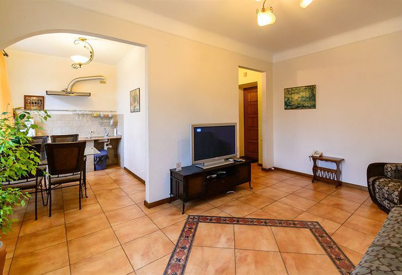 Partner Guest House Baseina 19