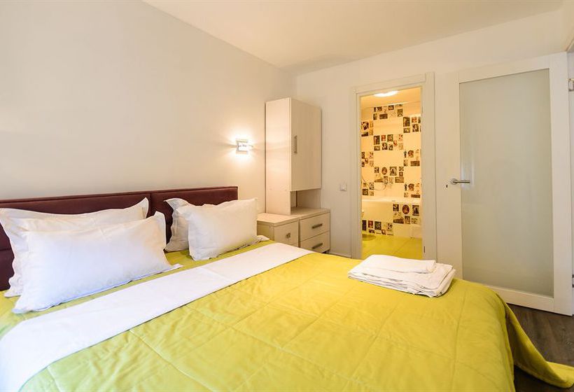 Partner Guest House Baseina 8