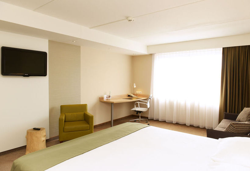 Hotel Golden Tulip Amsterdam Riverside 4