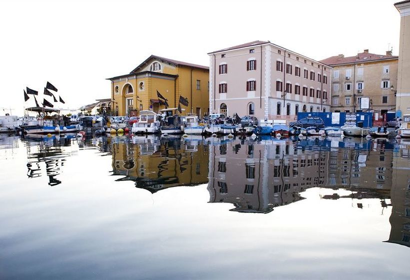 Apartments Vila Piranesi