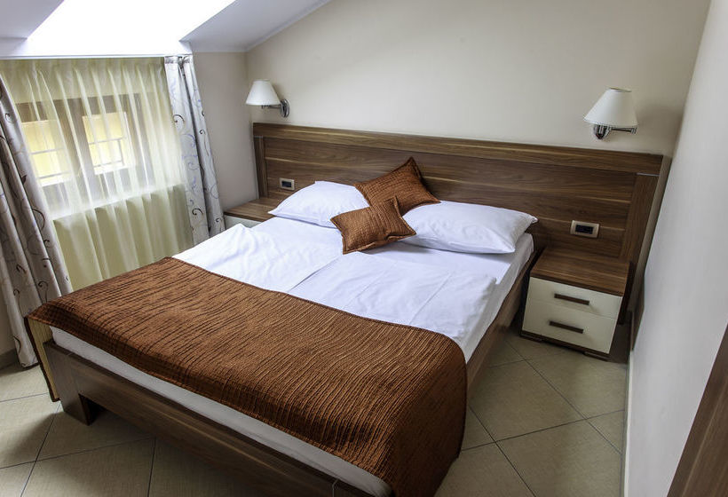 Apartments Vila Piranesi 2