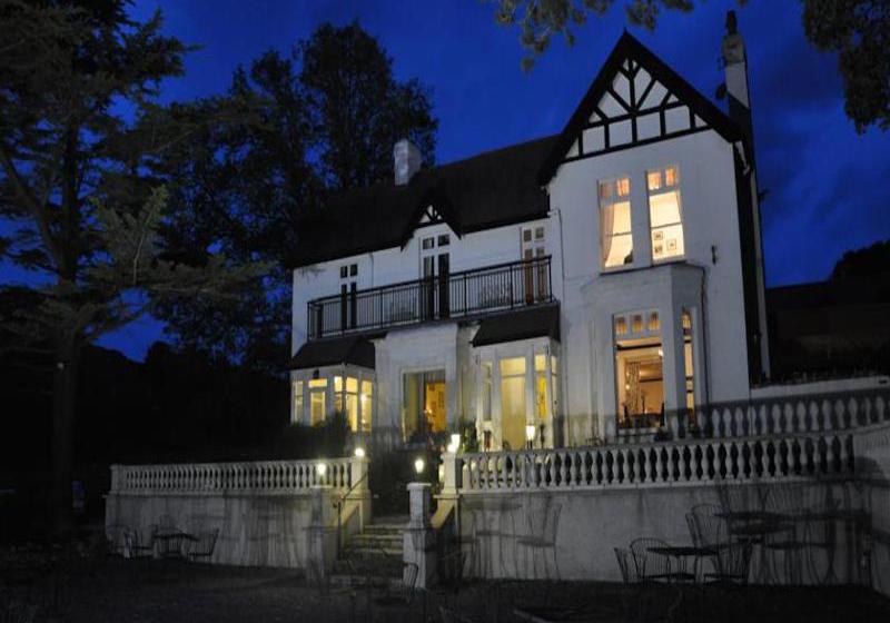 Rural Hotel Sychnant pass Country House