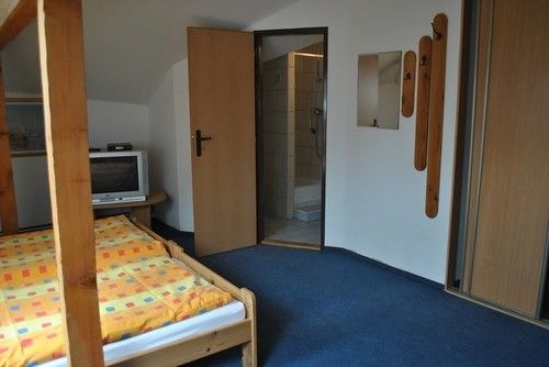 Pension Turistic Accommodation Zencuch 4