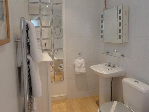 Pension (Hôtel basse catégorie) Rame Barton 6