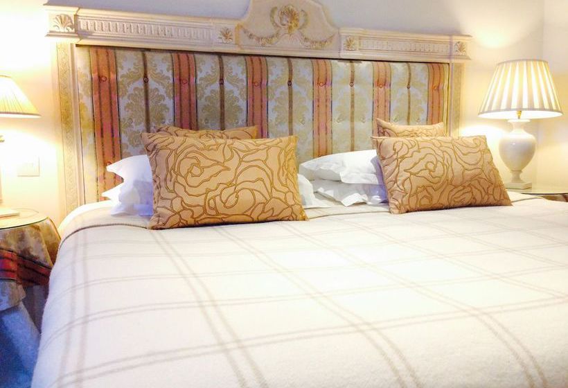 Hôtel The Bell Inn 7