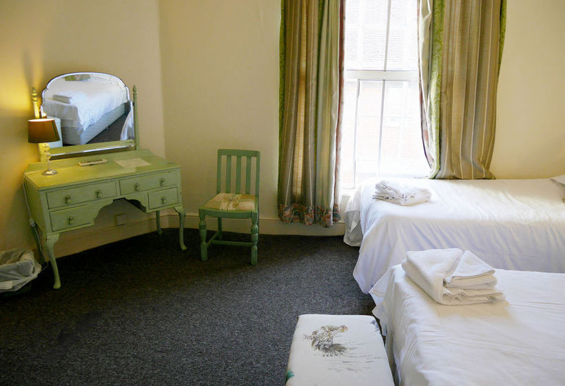 The White Hart Hotel & Restaurant 16