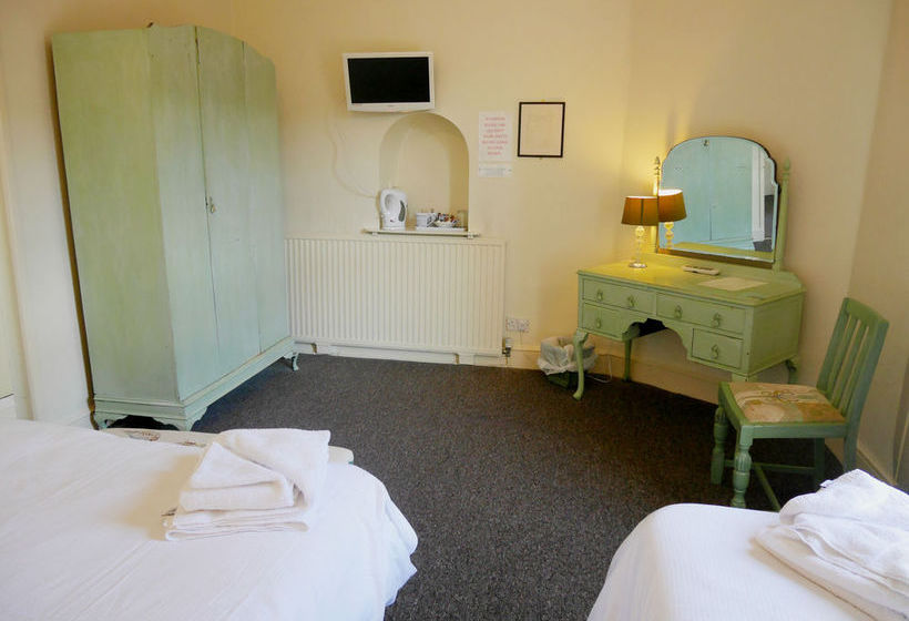 The White Hart Hotel & Restaurant 19