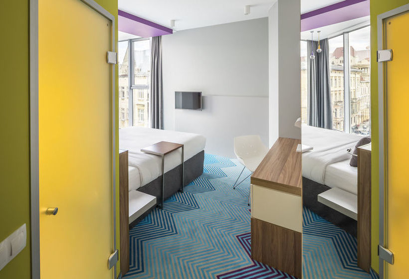 Hotel Ibis Styles Lviv Center 11