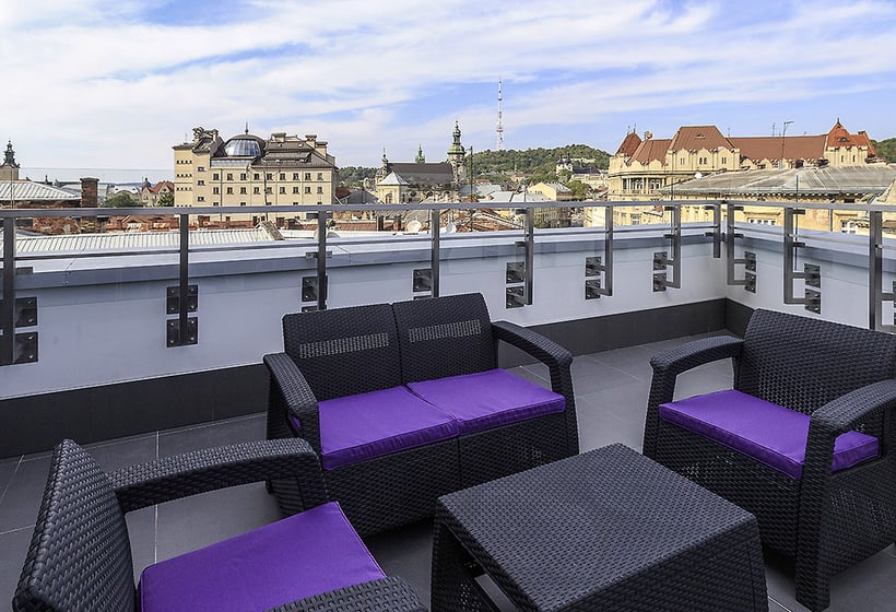 Hotel Ibis Styles Lviv Center 4