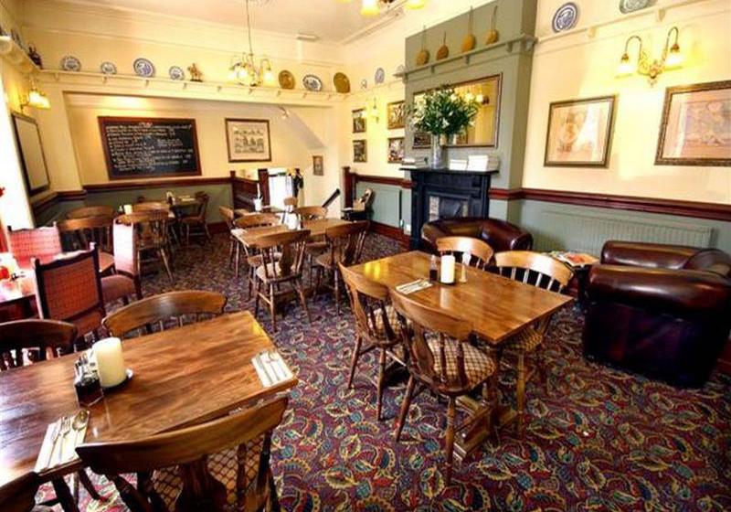 Hotel Ship & Bell 10