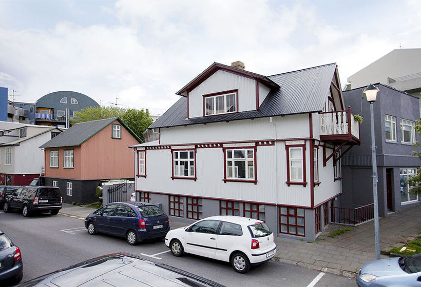 Thomsen Apartments 10