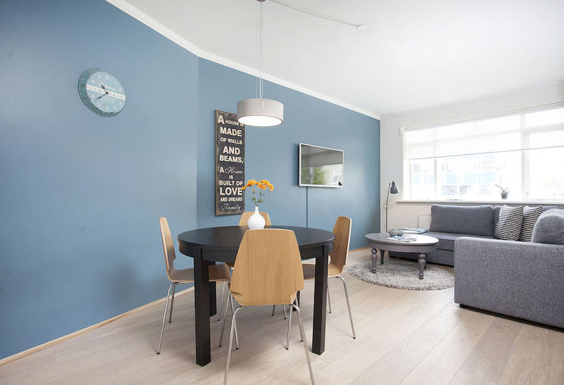 Thomsen Apartments 15