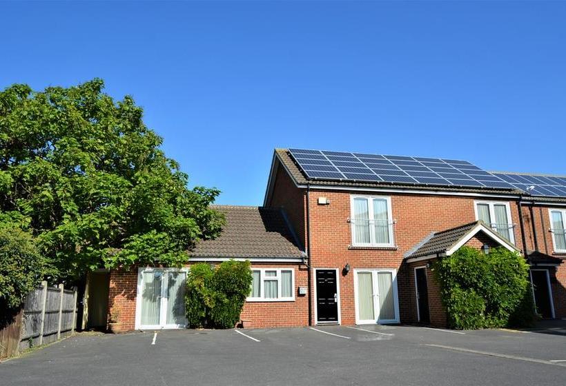 Hotel Oliver Cromwell 3