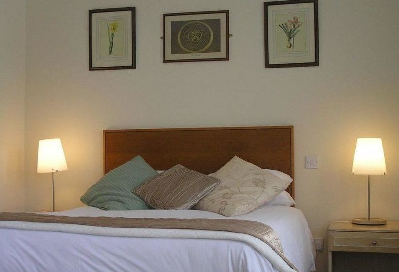 Hotel The Inn With The Well 14