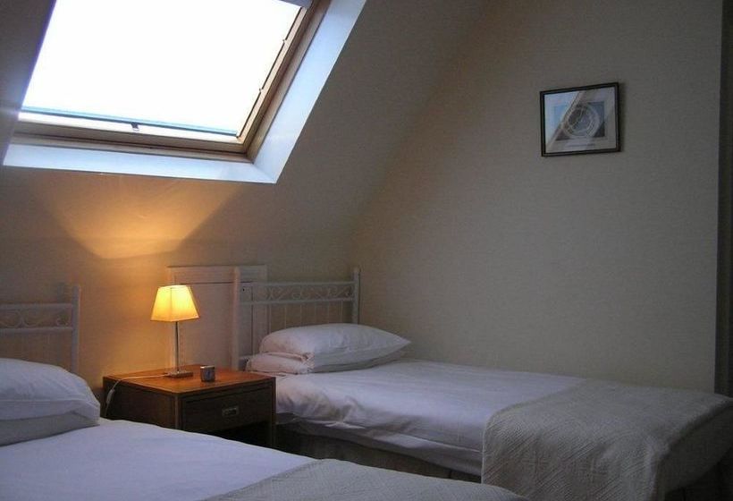 Hotel The Inn With The Well 16