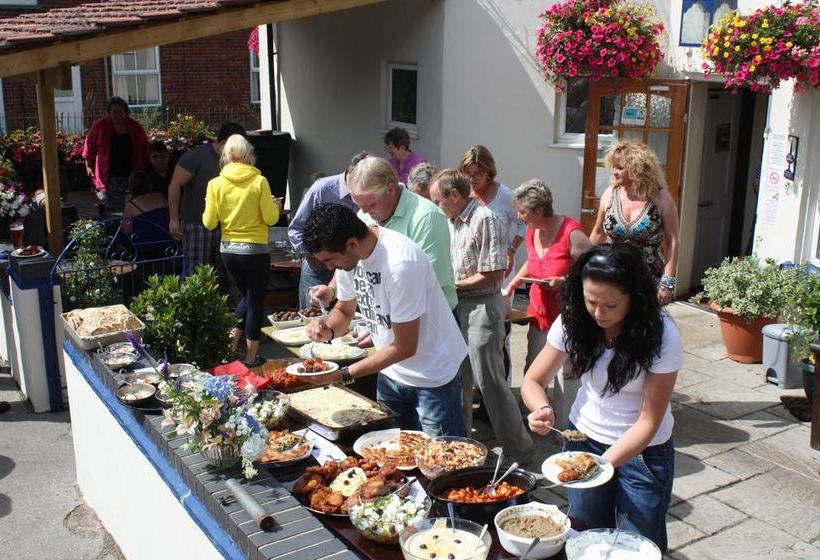 Hotel The Inn With The Well 3