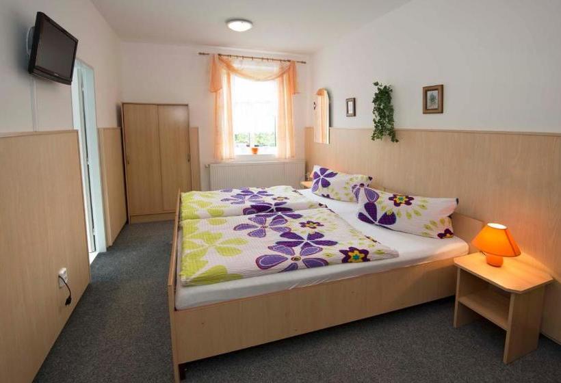 Hotel Penzion Jasmín