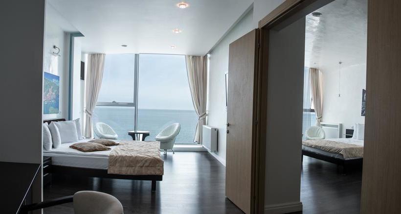 Portofino Hotel Beach Resort 13