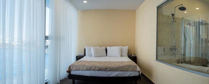 Portofino Hotel Beach Resort 20