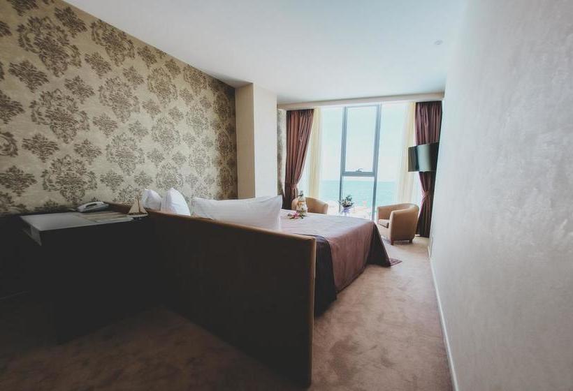 Portofino Hotel Beach Resort 3