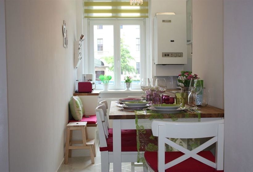 Govienna Park Apartment