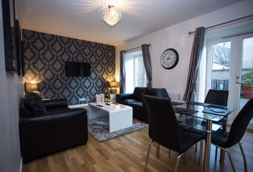 The Hansen Residence  At The Galleria