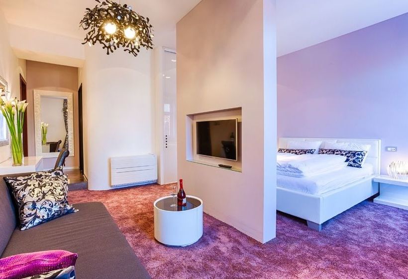 Pension Starlight Luxury Rooms