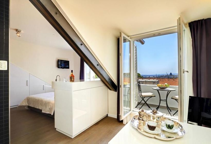 Bed and Breakfast La Porta Luxury Rooms 11