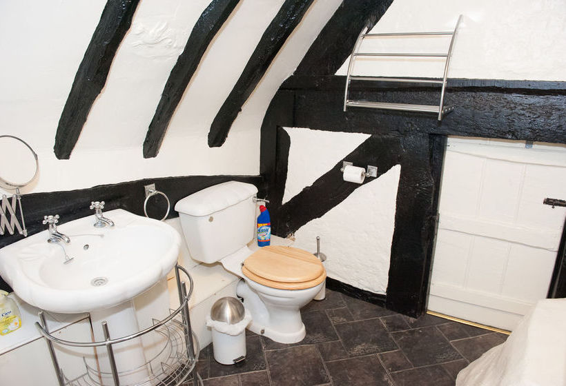 Avon Accommodation 1