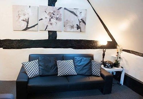 Avon Accommodation 13