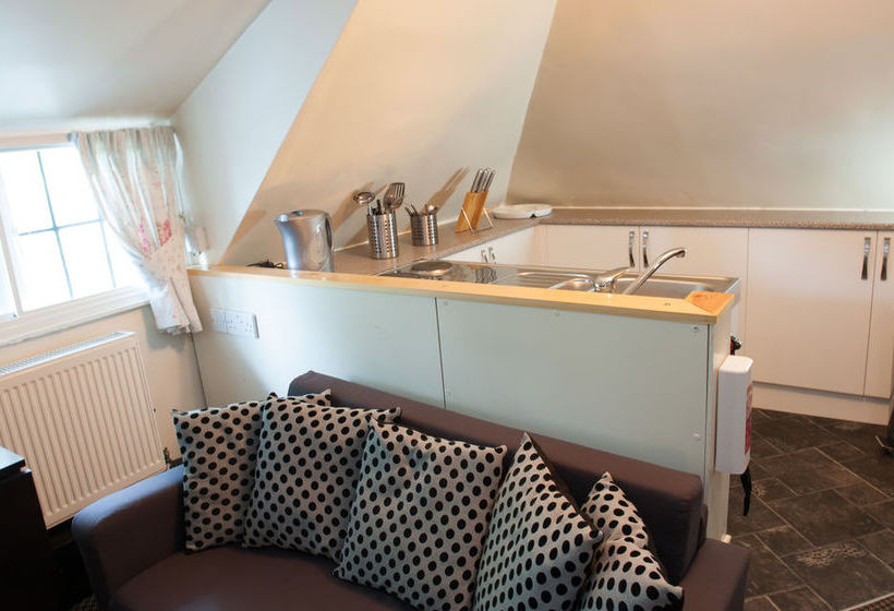 Avon Accommodation 6