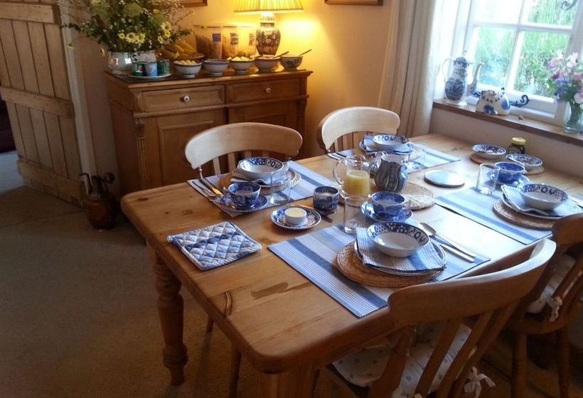 Bed and Breakfast Latchetts Cottage 12