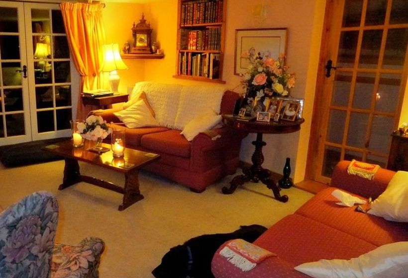 Bed and Breakfast Latchetts Cottage 7