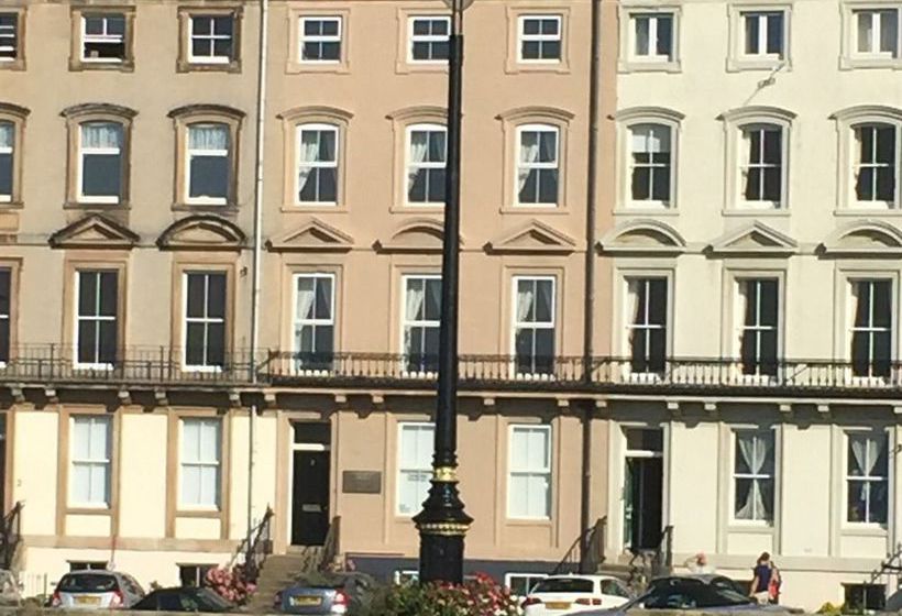 Bed & Breakfast Crescent Garden House