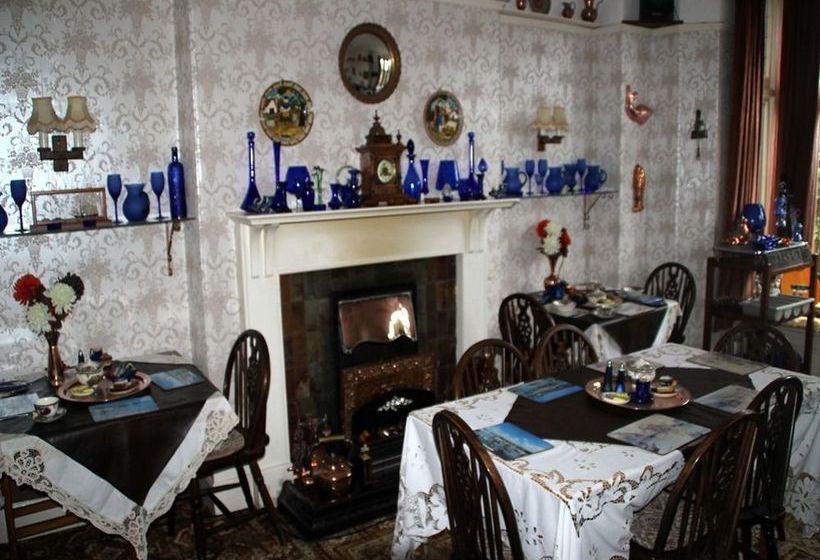 Bed and Breakfast Penkerris 3